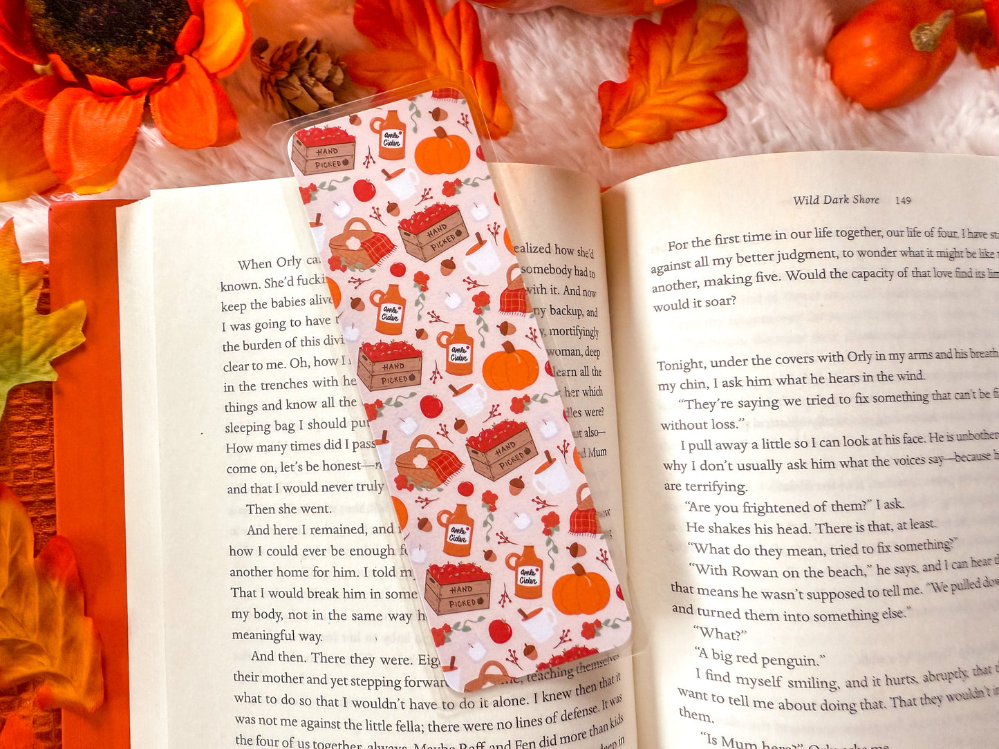 Cozy Apples Fall Bookmark Collection