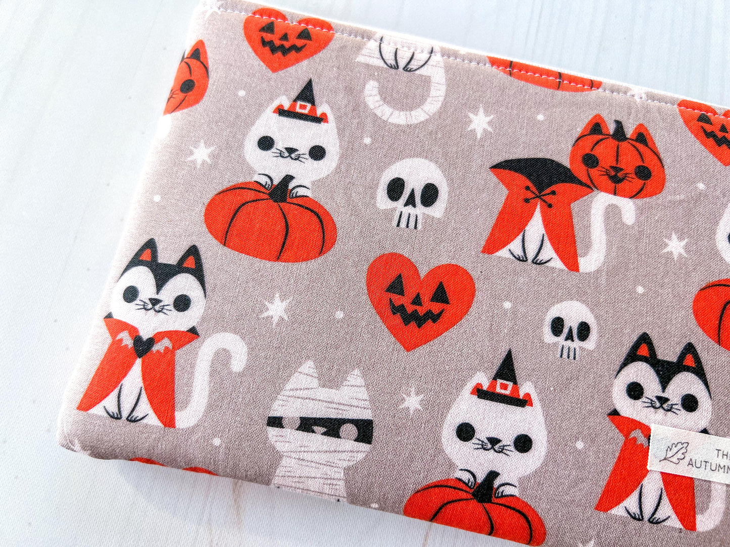 Spooky Cats and Pumpkins Halloween Zippered E-Reader Pouch Case
