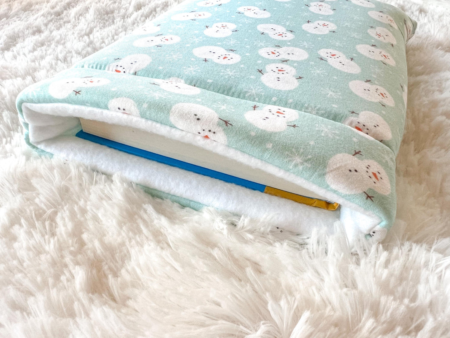 Snowmen Christmas Book Cozy | Christmas Book Cover | Christmas Book Protector | Snowman Book Cover | Cozy Book Cover