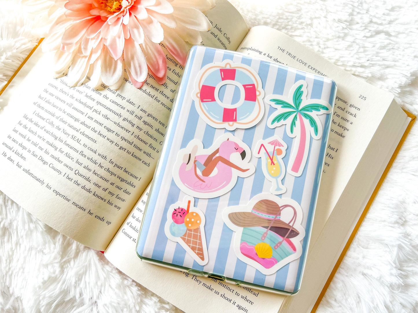 Beach Cabana Summer E-Reader Case Inserts | E-Reader Accessories | Reading Accessories | Case Insert for Reader