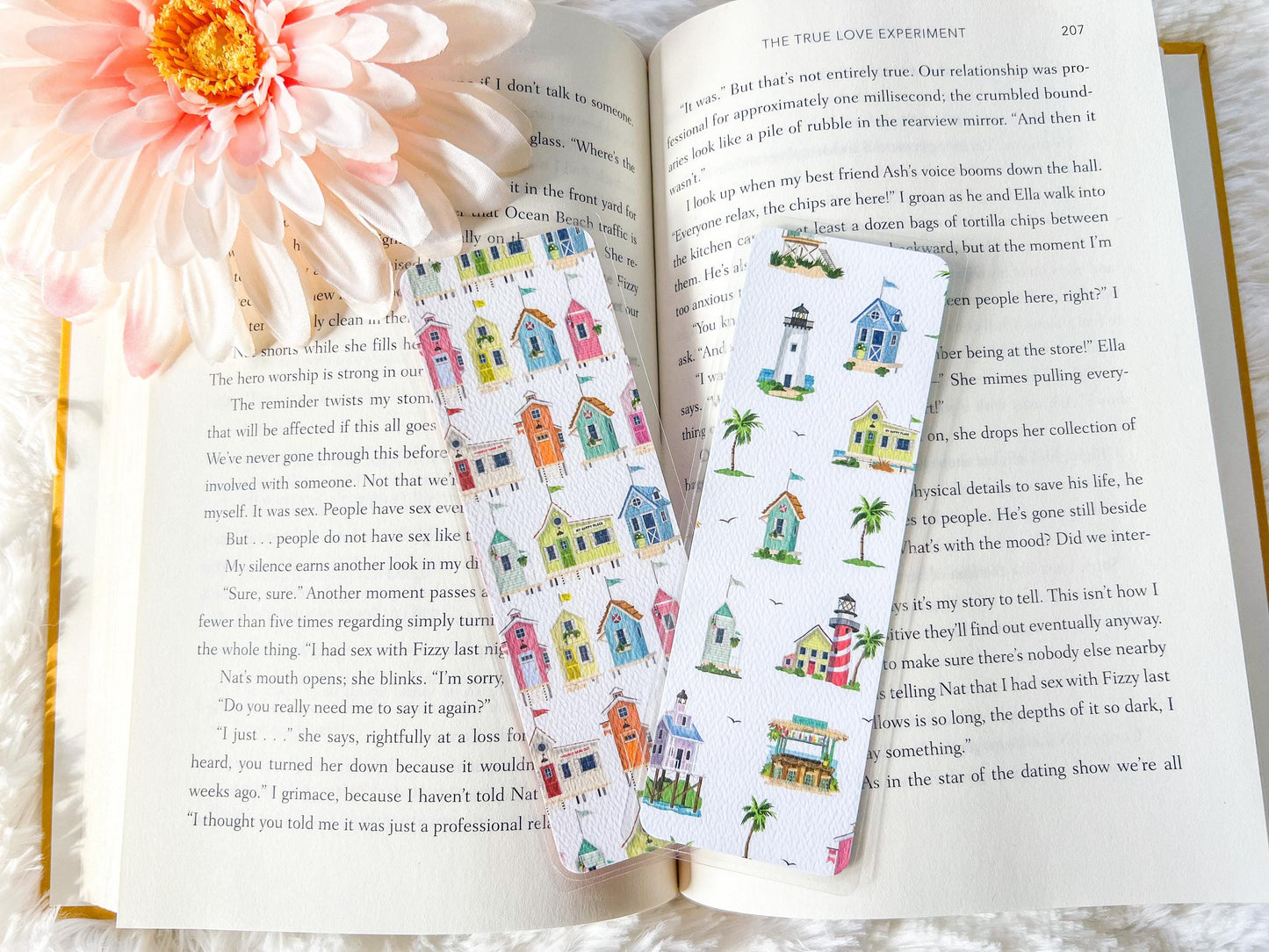 Lighthouses & Beach Huts Bookmark | Summer Bookmark | Lighthouse Bookmark | Bookworm Gift | Gift for Reader | Beach Bookmark
