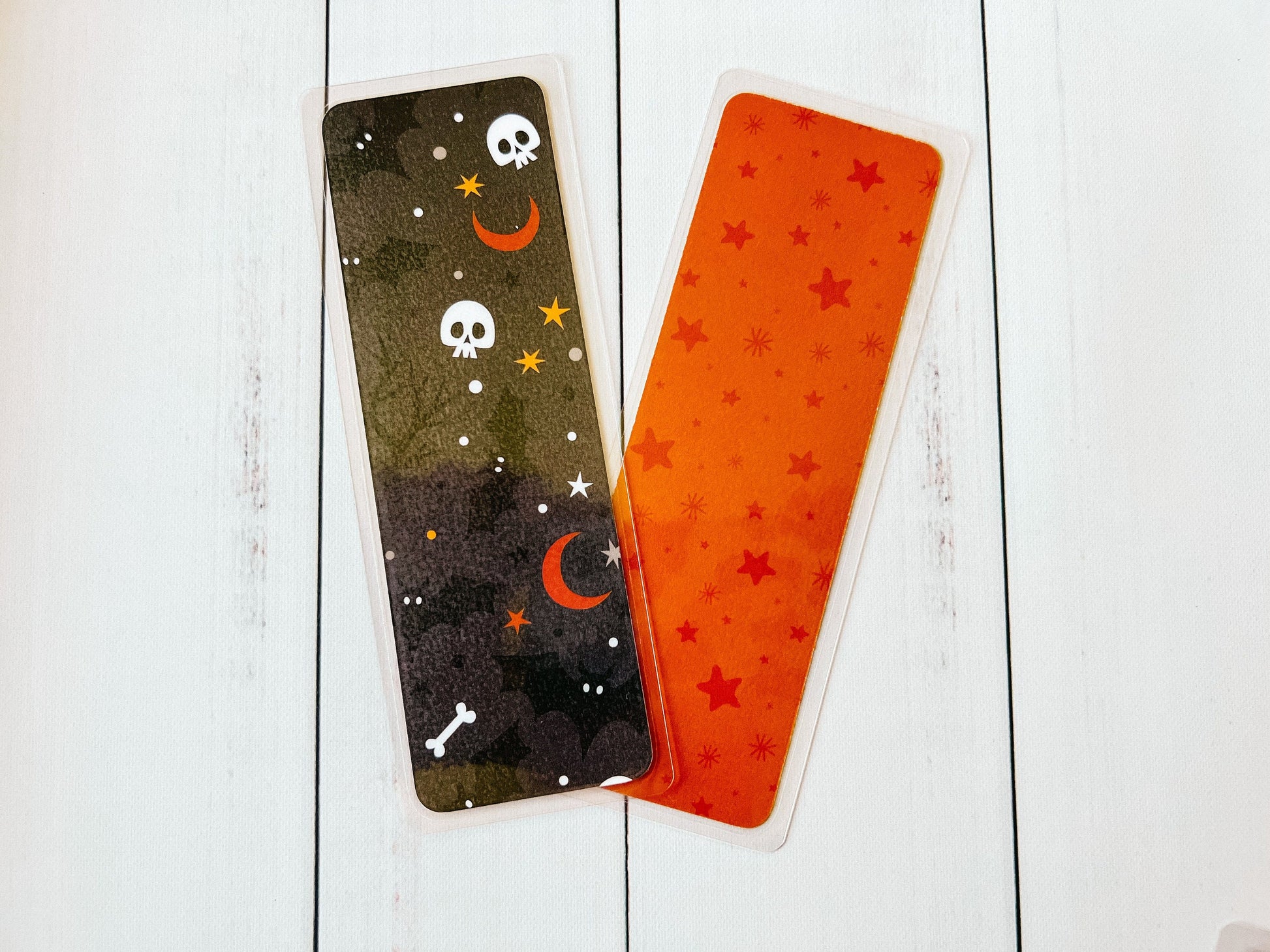 Skulls, Bones & Ghosts Halloween Bookmarks