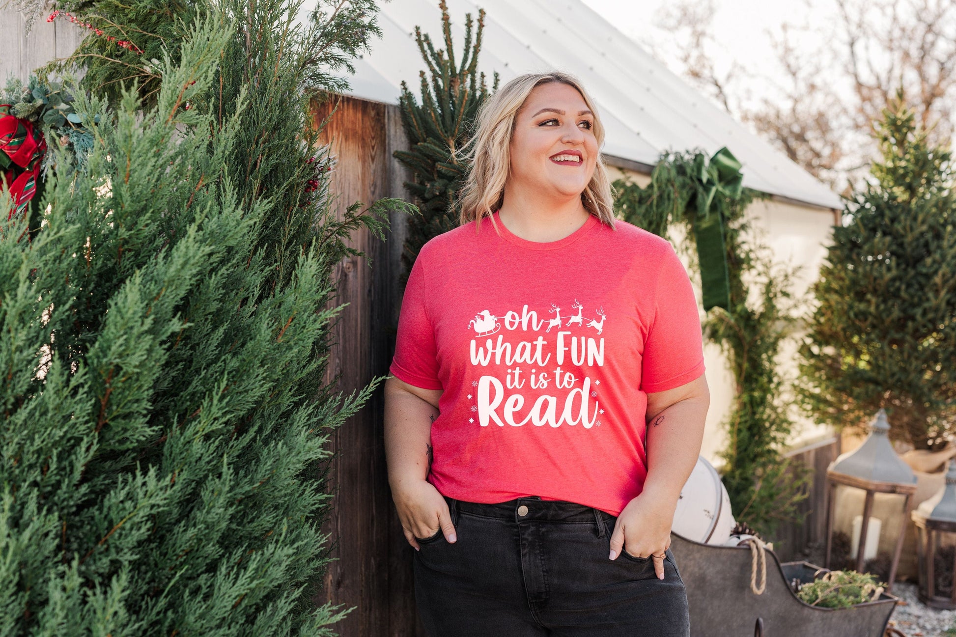 Oh What Fun It Is To Read T-Shirt in Heather Red