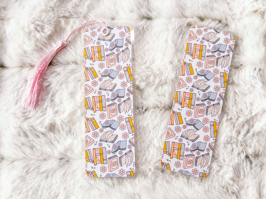 White Retro Books Bookmark | Book Lovers Bookmark | Laminated Bookmark | Bookworm Gift | Gift for Reader | Librarian Gift