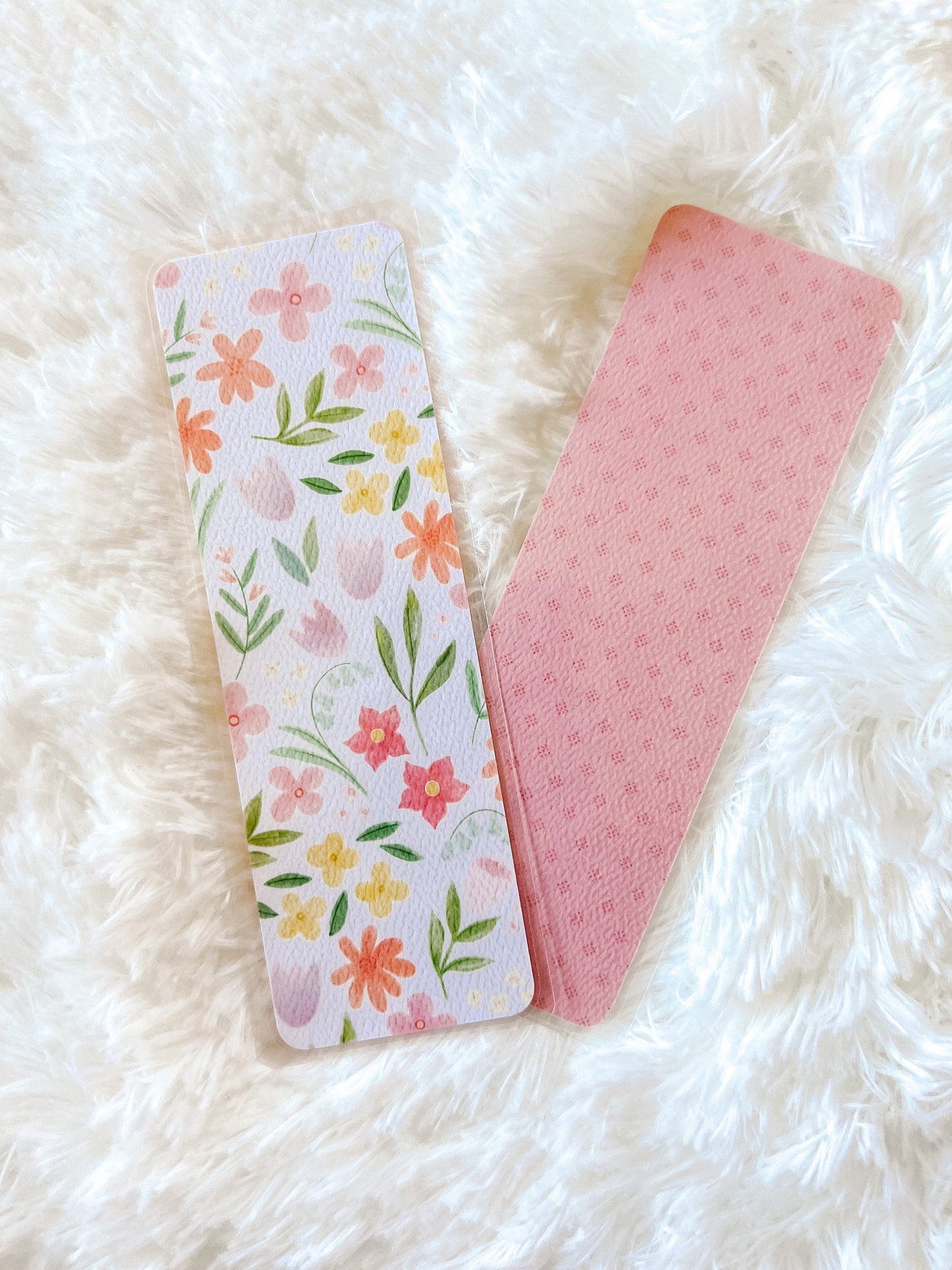 Tulips Bookmark | Easter Bookmark | Spring Bookmark | Floral Bookmark | Bookworm Gift | Cute Bookmark | Flowers Bookmark