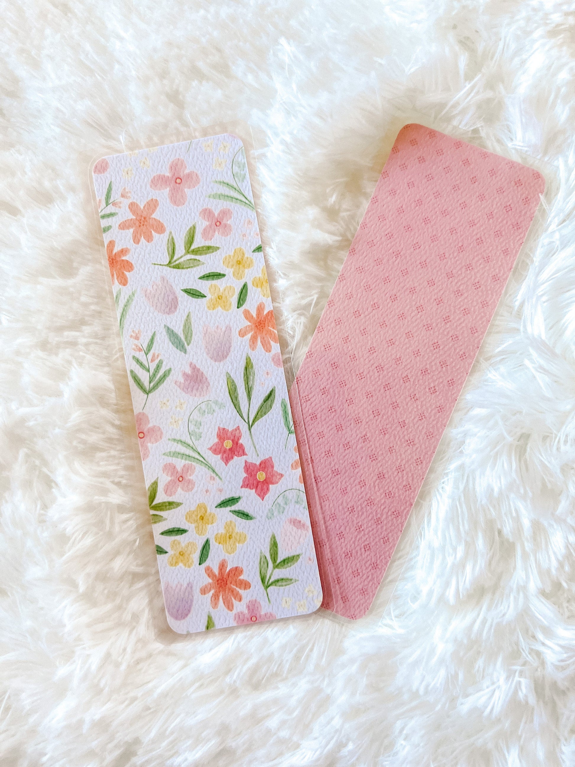 Tulips Bookmark | Easter Bookmark | Spring Bookmark | Floral Bookmark | Bookworm Gift | Cute Bookmark | Flowers Bookmark