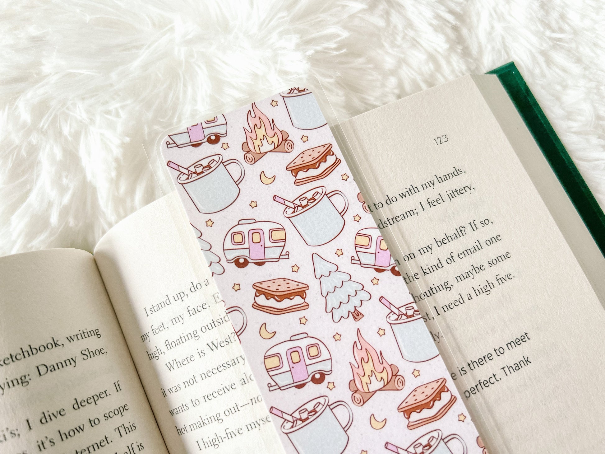 Campfire S'mores Bookmark | Laminated Bookmark | Bookworm Gift | Vacation Bookmark | Father's Day Gift | Camping Bookmark | Travel Bookmark