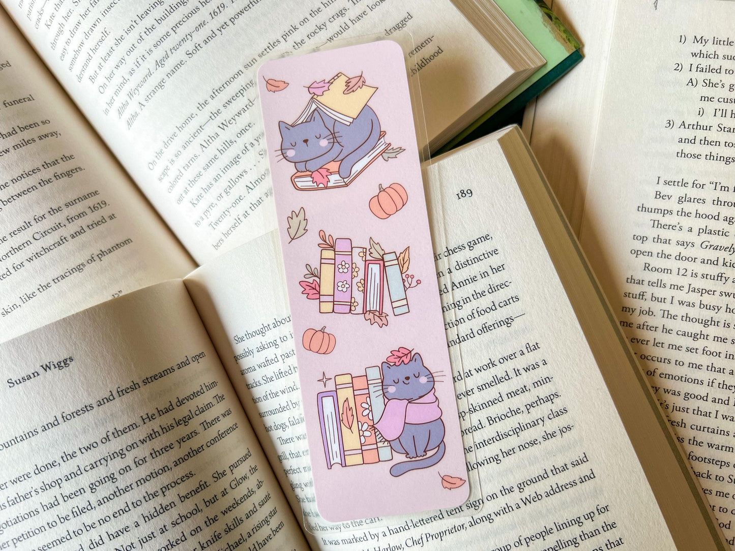 Cats & Books Fall Bookmark