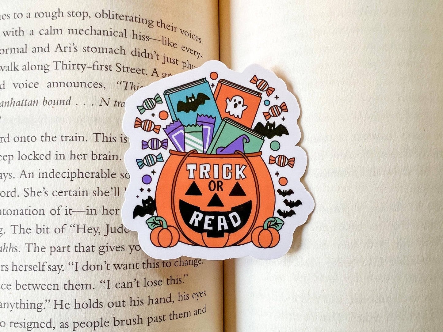 Trick or Read Halloween Books Sticker