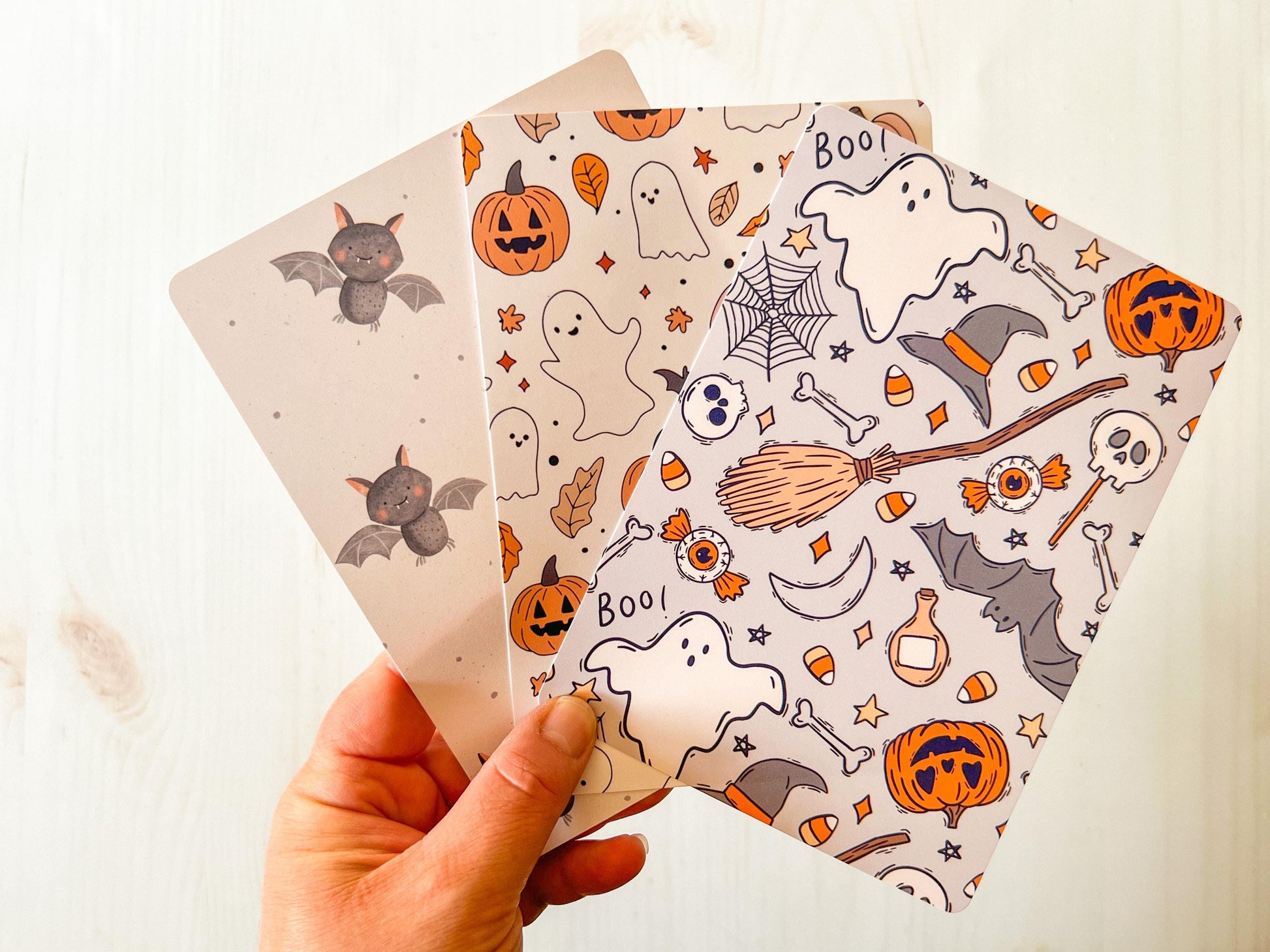Halloween Ghosts & Bats E-Reader Case Inserts
