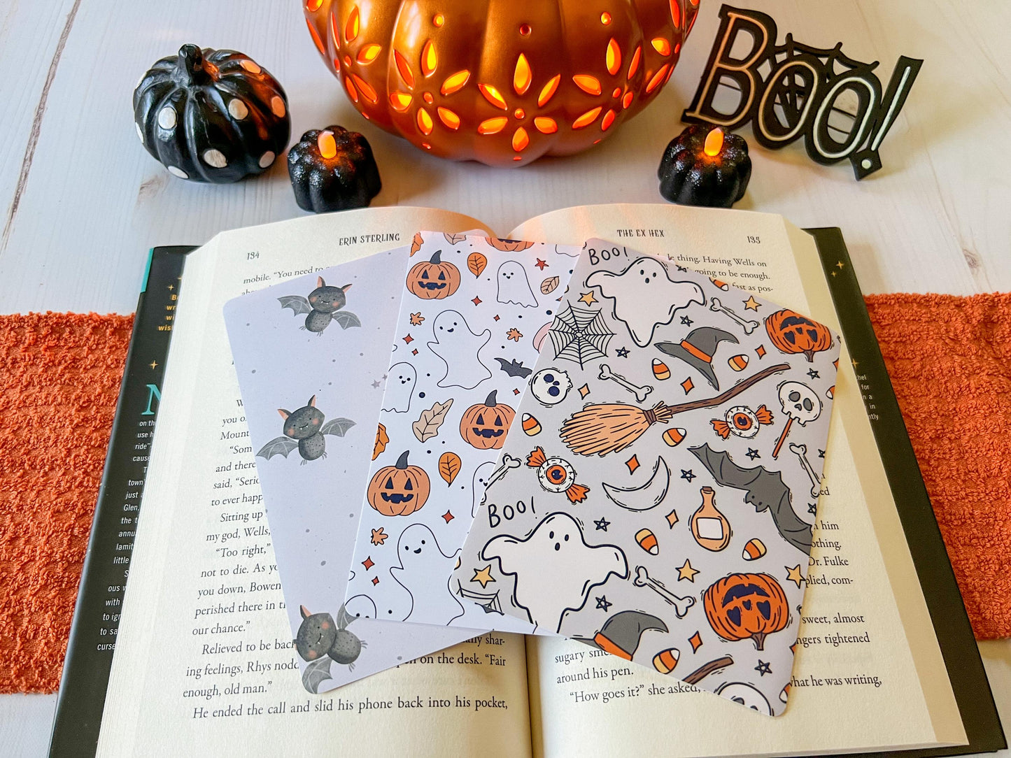 Halloween Ghosts & Bats E-Reader Case Inserts