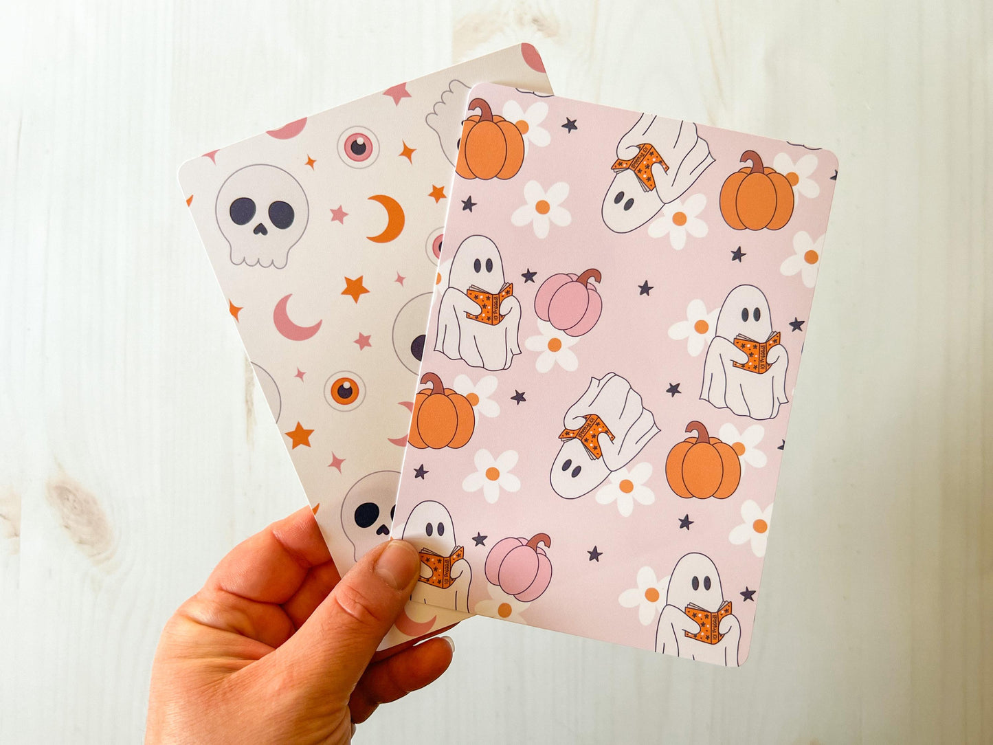 Halloween Reading Ghosts & Skulls E-Reader Case Inserts