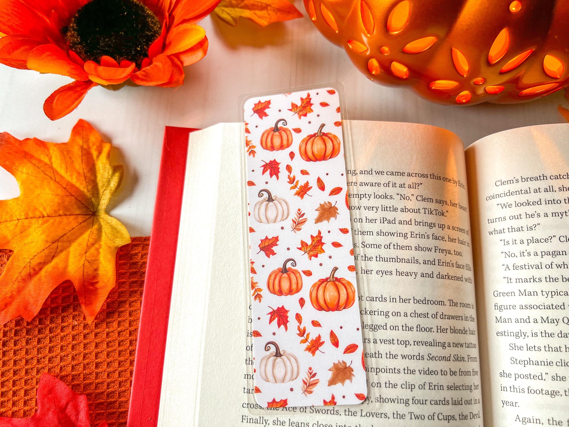 Fall Pumpkins & Leaves Bookmark | Autumn Bookmark | Bookworm Gift | Gift for Reader