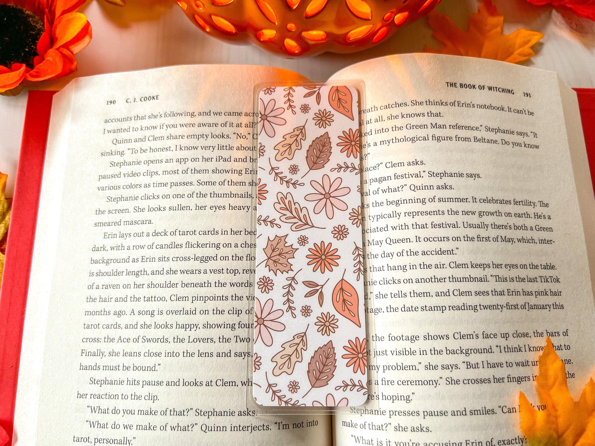 Autumn Floral Leaves Bookmark | Autumn Bookmark | Bookworm Gift | Gift for Reader