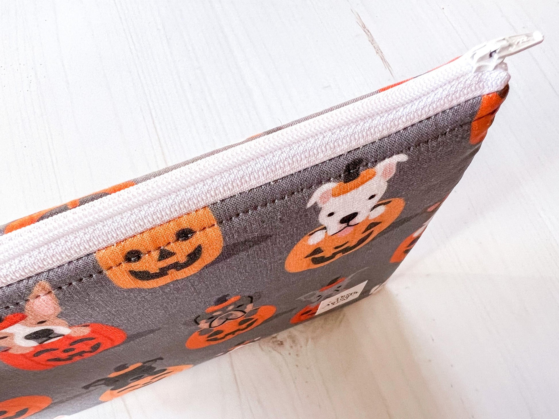 Dogs in Pumpkins Halloween Zippered E-Reader Pouch Case