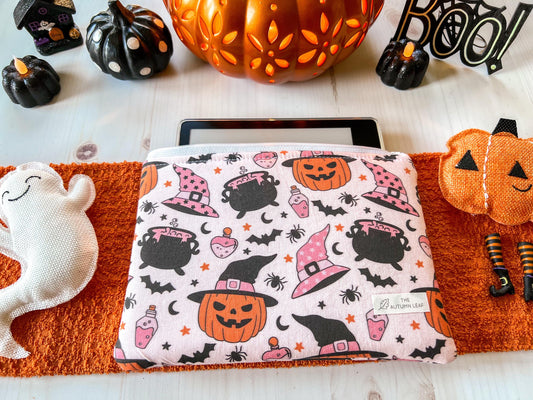 Pumpkin Witches Halloween Zippered E-Reader Pouch Case