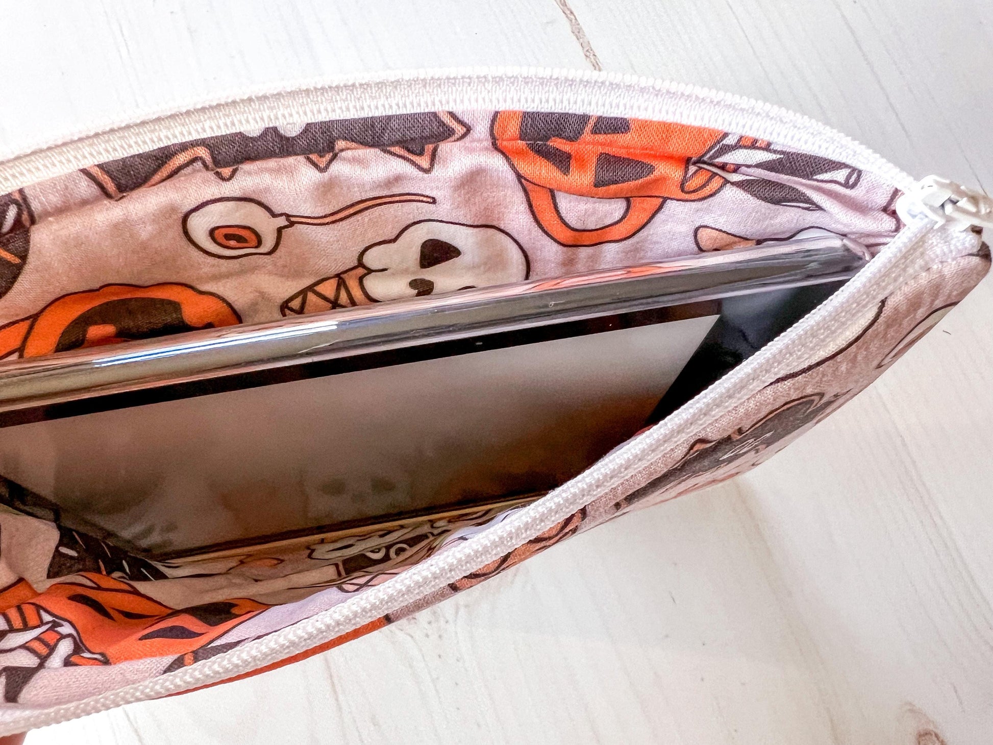 Halloween Treats Ghosts, Bats, and Pumpkins Zippered E-Reader Pouch Case