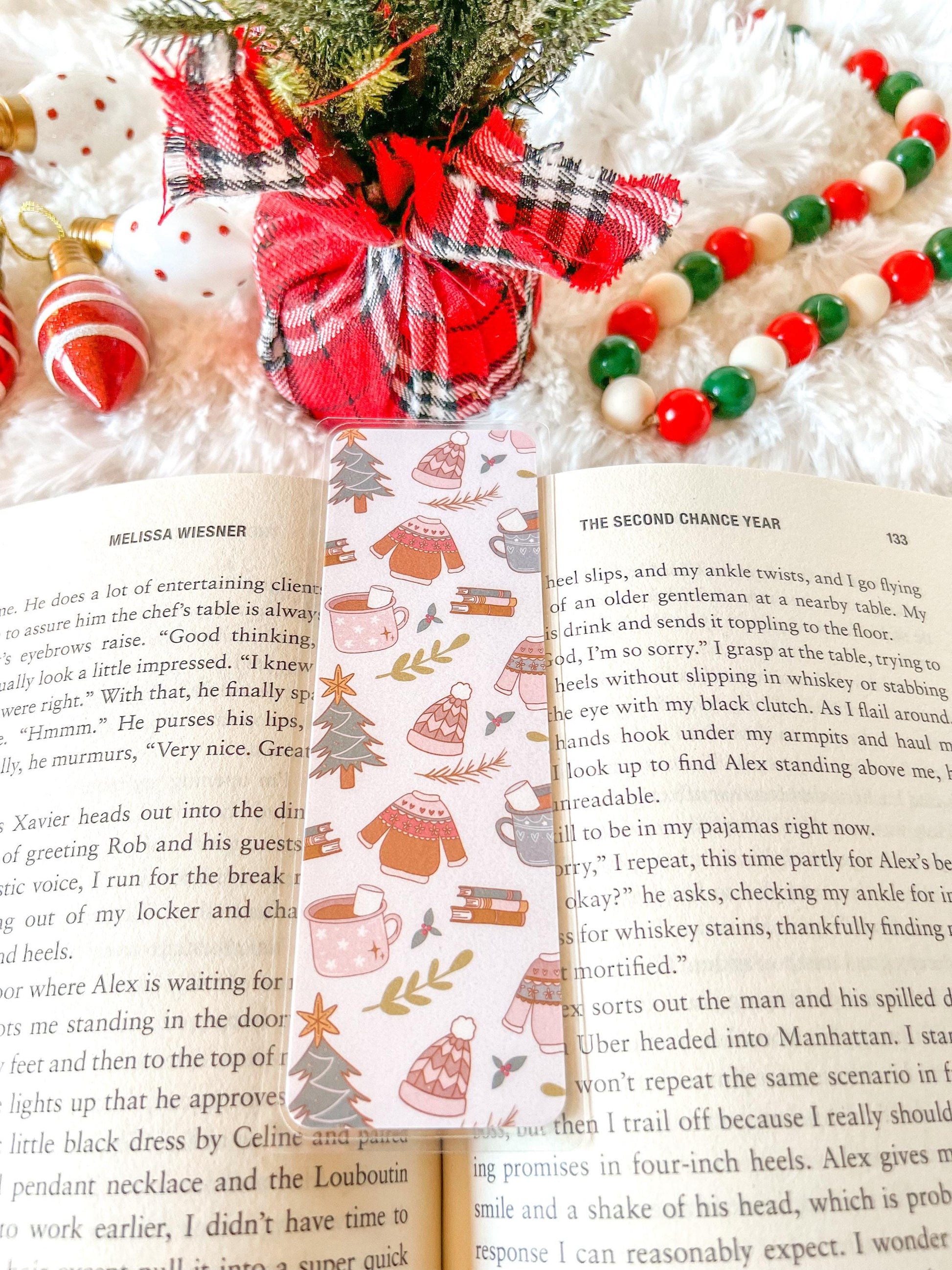 Bookworm Winter Bookmark | Winter Bookmark | Bookworm Gift | Book Lover | Gift for Reader