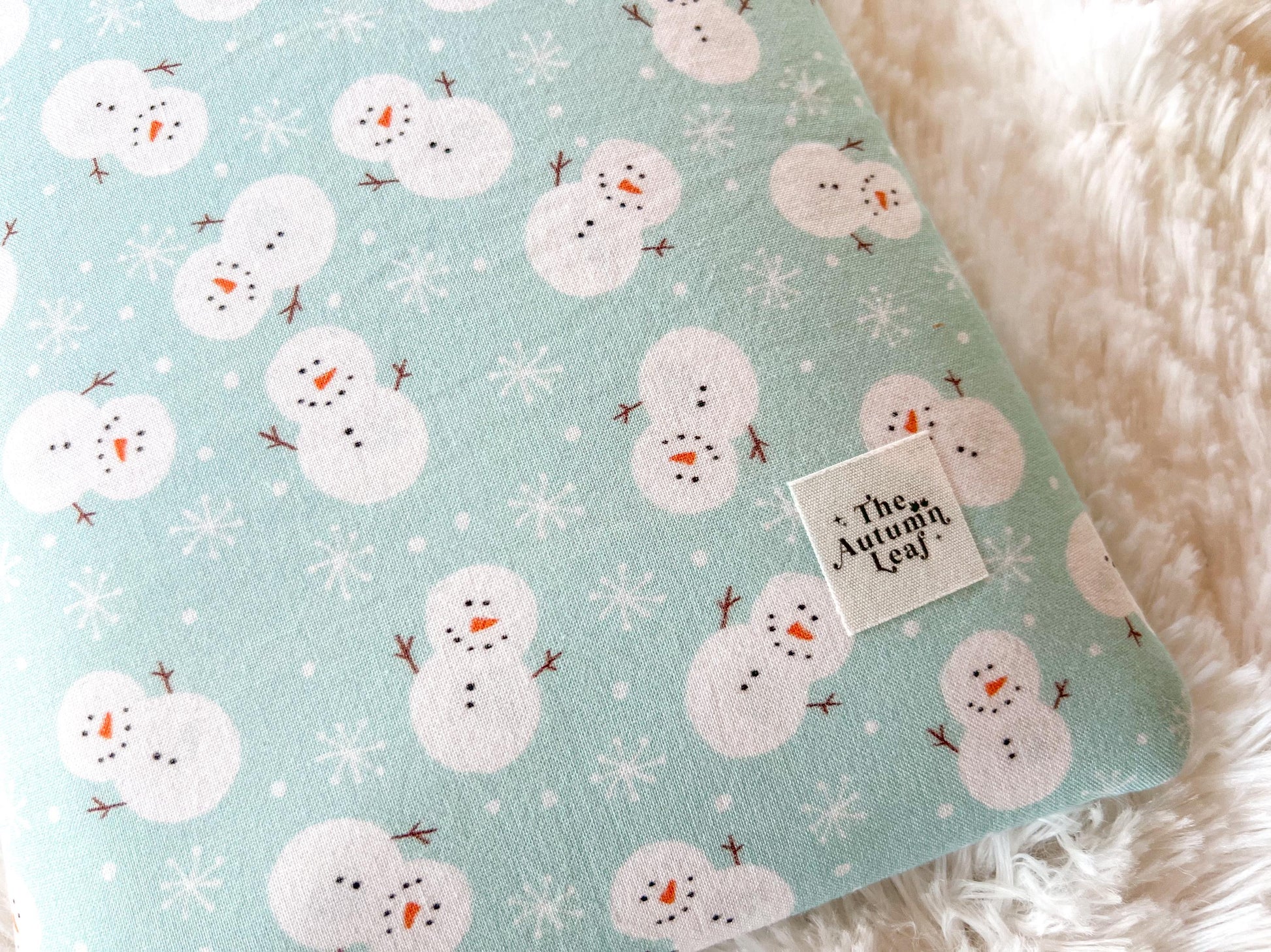 Snowmen Christmas Book Cozy | Christmas Book Cover | Christmas Book Protector | Snowman Book Cover | Cozy Book Cover