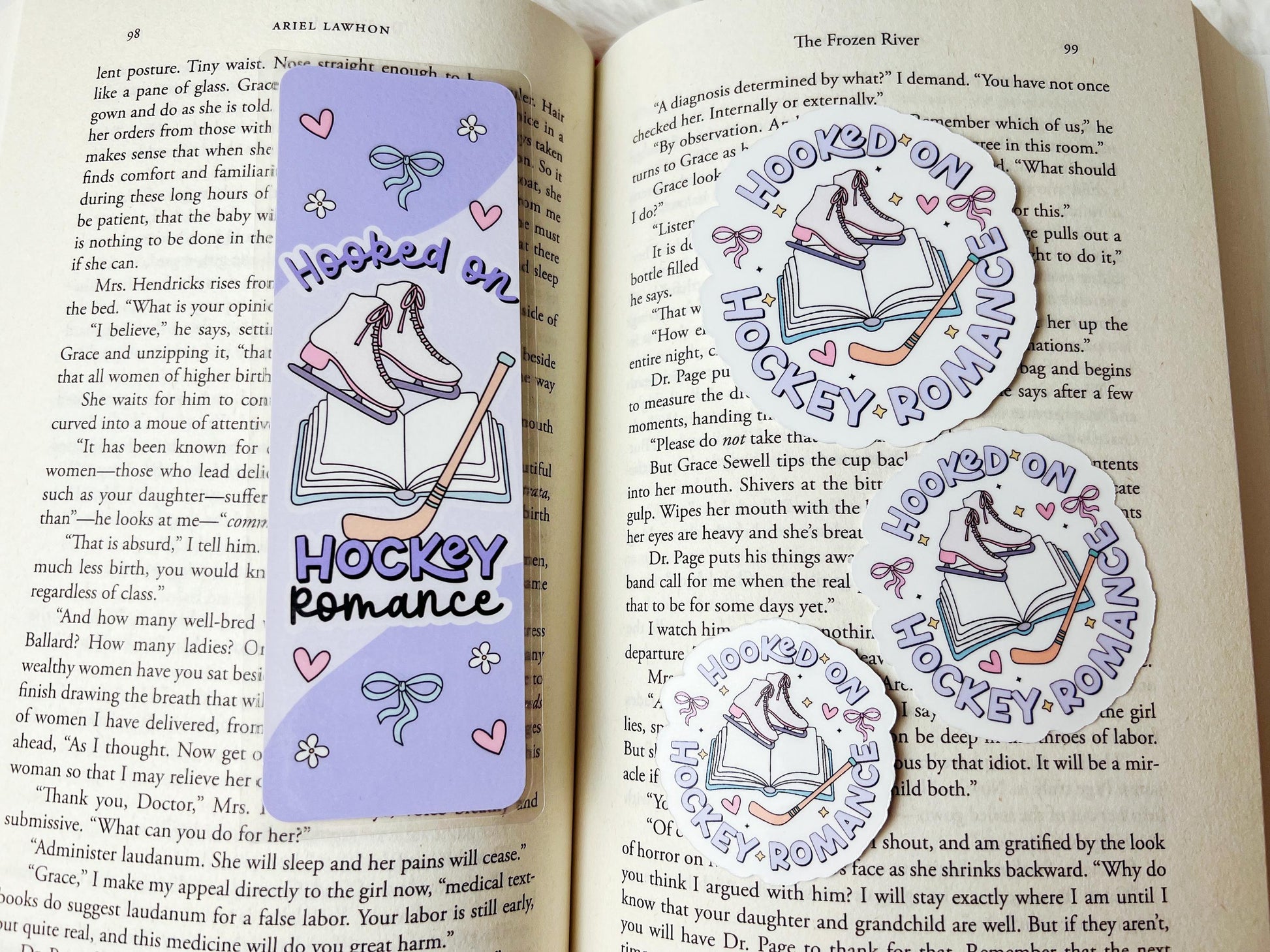 Hockey Romance Vinyl Bookish Sticker | Hockey Sticker | Winter Sticker | Vinyl Sticker | Bookish Sticker | Book Lover Gift | Bookish Merch