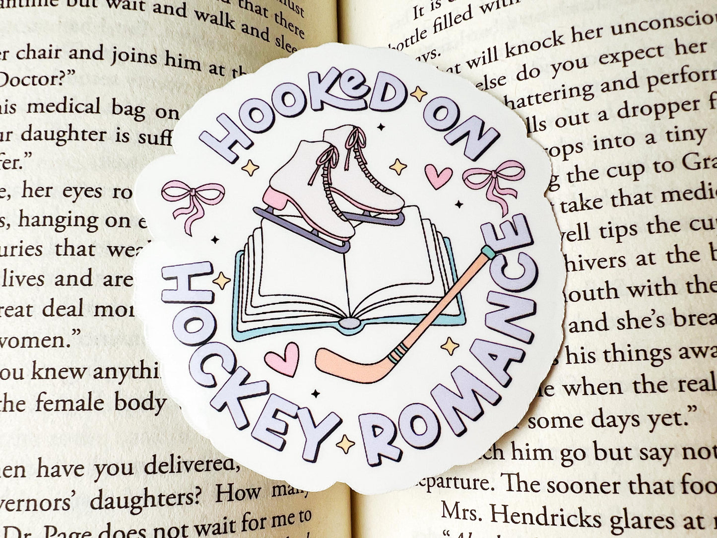 Hockey Romance Vinyl Bookish Sticker | Hockey Sticker | Winter Sticker | Vinyl Sticker | Bookish Sticker | Book Lover Gift | Bookish Merch