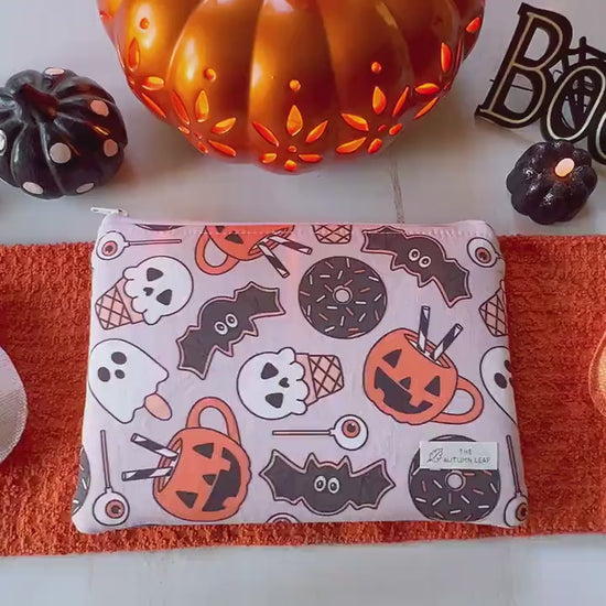 Halloween Treats Ghosts, Bats, and Pumpkins Zippered E-Reader Pouch Case